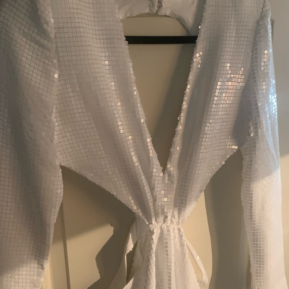 White BCBG sequins gown, with sides cut out. - Picture 2 of 3